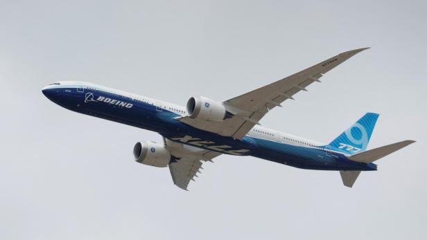 Boeing 777X im Flug
