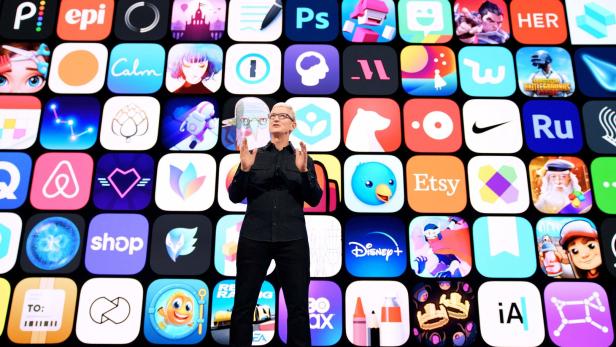 Der Apple Chef Tim Cook hat mit einer solch hohen Klage gegen seinen App Store wohl nicht gerechnet.