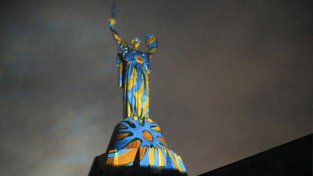Mutter-Heimat-Statue in Kiew