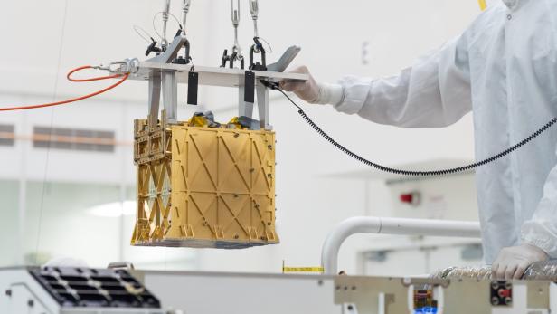 Mit dem Moxie-Device kann der Mars-Rover Kohlendioxid in Sauerstoff umwandeln