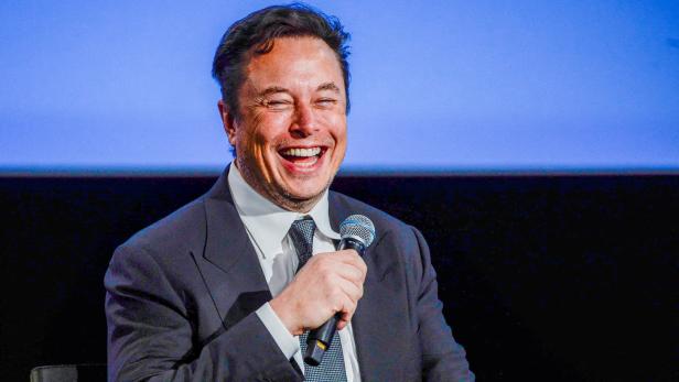 Elon Musk soll für sich ein Glashaus in Texas planen.