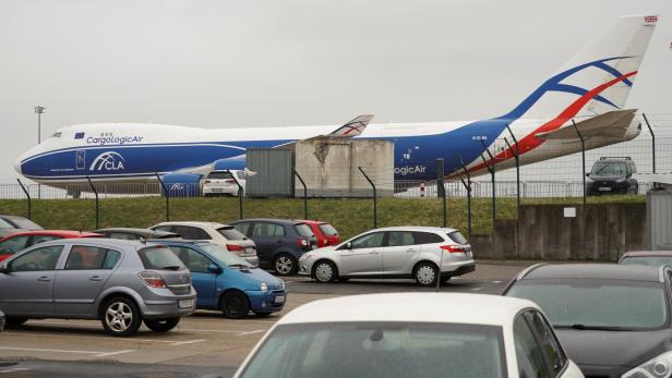 Diese Boeing 747 ist seit einem Jahr in Deutschland gestrandet