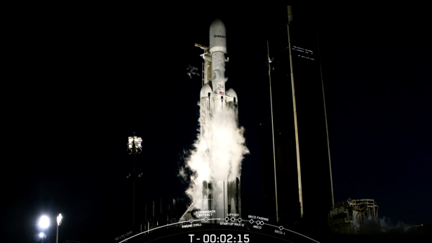 SpaceX schickt eine neue Falcon Heavy ins All