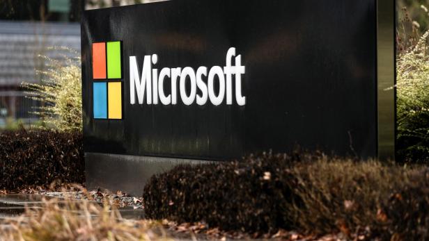 Symbolbild: Microsoft-Logo beim Hauptquartier in Redmond