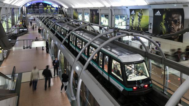 In Paris fahren zwei U-Bahnlinien vollautomatisch. In Zukunft sollen weitere Linien umgestellt werden.
