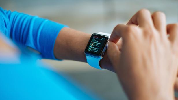 Smartwatches sollen laut Apple künftig den Blutzuckerspiegel messen können. 