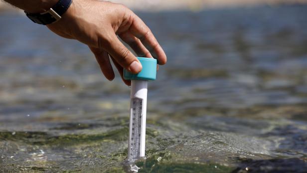 Scientists measure record temperatures in Mediterranean Sea