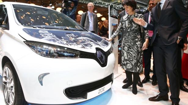 Der Renault Zoe kostet rund ein Drittel dessen, was man mindestens für einen Tesla Model S hinlegen muss