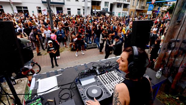 Rave against highway expansion in Berlin