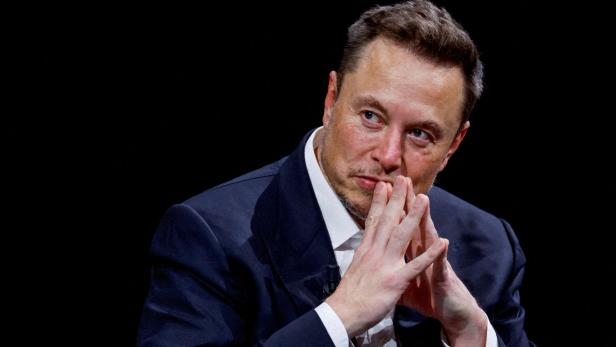 Elon Musk will Twitter hinter Paywall stellen