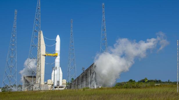Hot-Fire Test der Ariane 6 Trägerrakete in Kourou, Französisch-Guyana