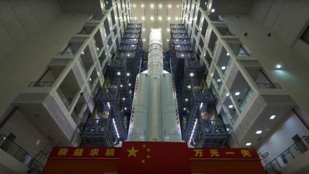 Die Langer Marsch 5 Rakete für den Yaogan-41 Satelliten war die größte Trägerrakete, die China jemals gebaut hat