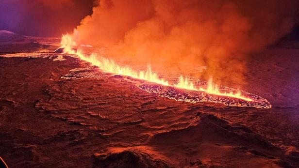 Vulkanausbruch in Island liefert spektakuläre Bilder