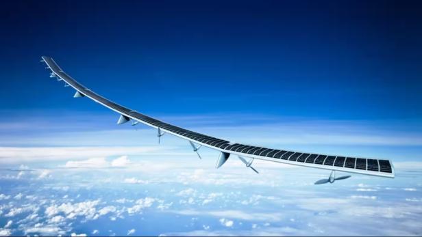 Die solarbetriebenen Drohnen können theoretisch monatelang in der Luft bleiben.
