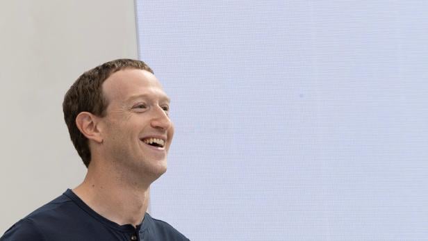 Zuckerberg macht sich über Apple-Brille lustig