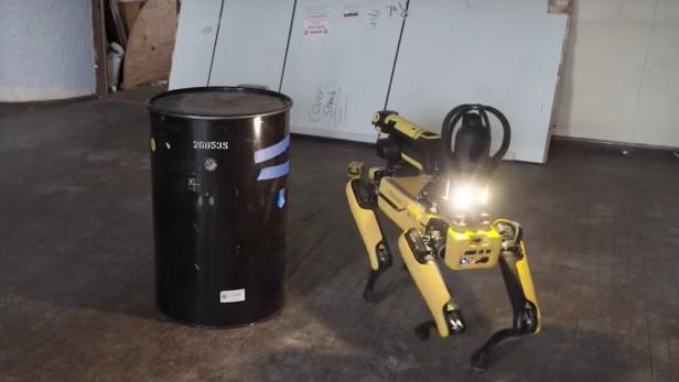 Spot-Roboter können Orte erkunden und gefährliche Gegenstände erkennen