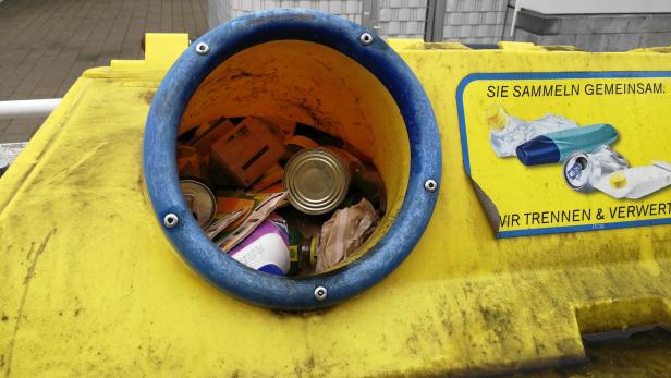 In der gelben Tonne landen Metall- und Kunststoffverpackungen