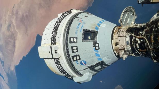 Boeing Starliner ist an der ISS angedockt