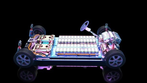 Electric car with pack of battery cells module on platform