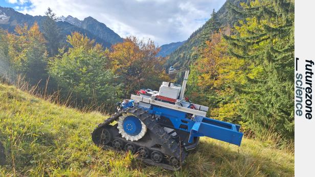 Dieser Roboter wird auf 2 Almen in Österreich testweise gegen Neophyten eingesetzt.