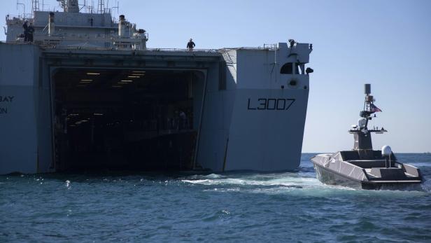 NATO-Drohnen sollen Unterwasserkabel schützen