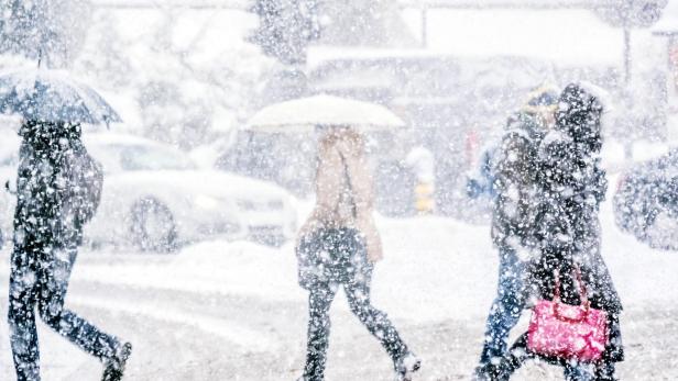 Die Google-KI Deepmind berechnet das Wetter für mehr als 2 Wochen im Voraus.