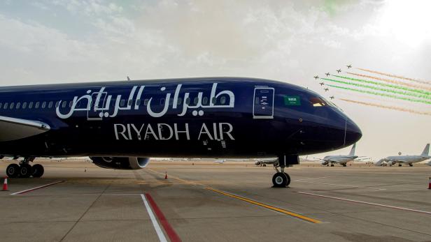 Riyadh Air Boeing 787 