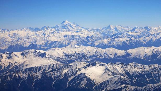 Warum Passagierflugzeuge nicht über dem Himalaya fliegen