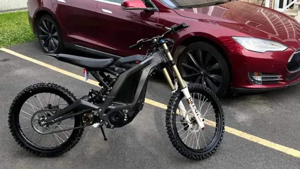 Diese Art von E-Motorräder werden in Großbritannien besonders gerne von Dieben genutzt. Diese Art von E-Motorräder werden in Großbritannien besonders gerne von Dieben genutzt.