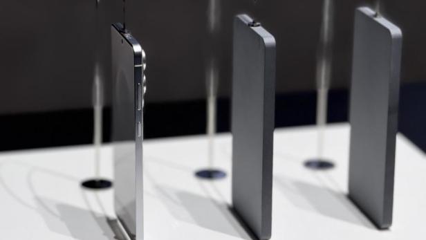 Samsung Galaxy S25 Edge Samsung Galaxy S25 Edge