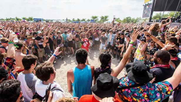 Moshpit