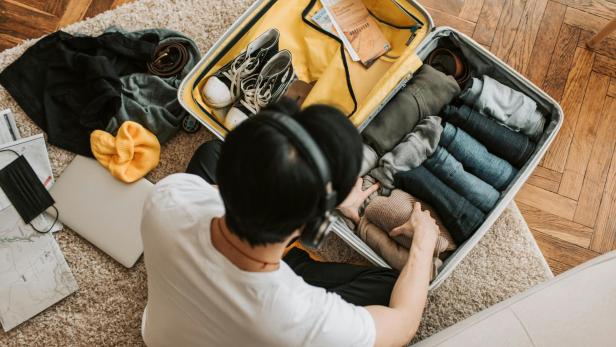 Wie man am besten einen Koffer packt Wie man am besten einen Koffer packt