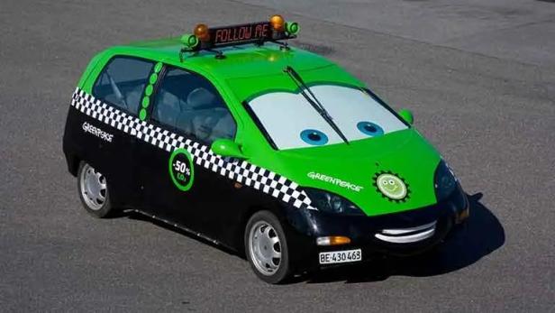 Greenpeace wollte Mitte der 90er-Jahre mit dem Renault Twingo Smile zeigen, dass ein 3-Liter-Auto möglich ist Greenpeace wollte Mitte der 90er-Jahre mit dem Renault Twingo Smile zeigen, dass ein 3-Liter-Auto möglich ist