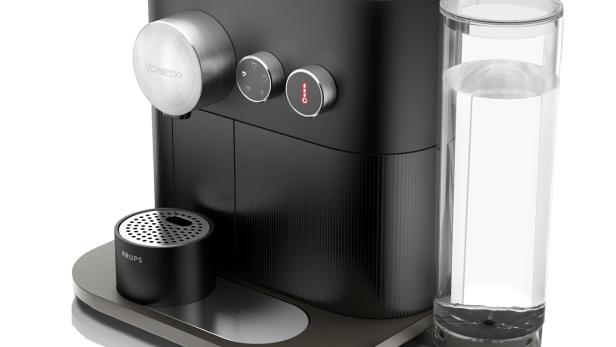 1. Preis: Mit der neuen Nespresso Expert Maschine sind unendlich viele Kaffeekreationen möglich. Es war noch nie so einfach, besondere und vielfältige Kaffeemomente zu genießen!