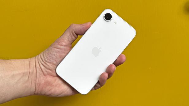 Beim Amazon Prime Day gibt es das neue iPhone 16e mit Rabatt. Beim Amazon Prime Day gibt es das neue iPhone 16e mit Rabatt.