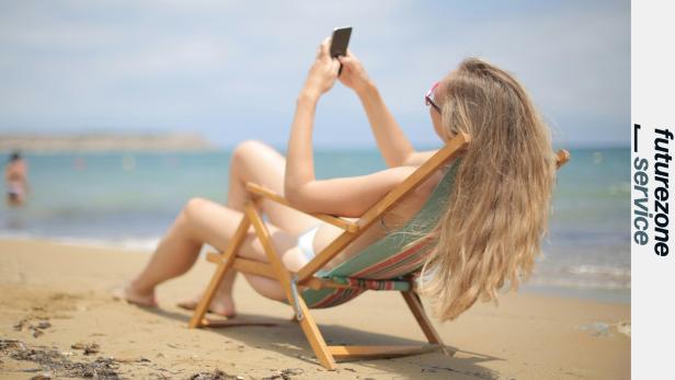 Damit man den Urlaub entspannt genießen kann, braucht es auch am Smartphone eine gewisse Vorbereitung. Damit man den Urlaub entspannt genießen kann, braucht es auch am Smartphone eine gewisse Vorbereitung.