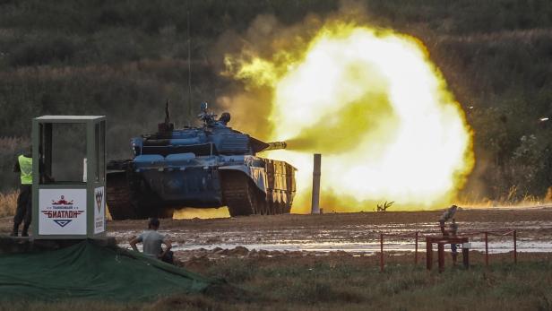 Der T-72 könnte zum Sturmpanzer umgerüstet werden (Symbolbild) Der T-72 könnte zum Sturmpanzer umgerüstet werden (Symbolbild)