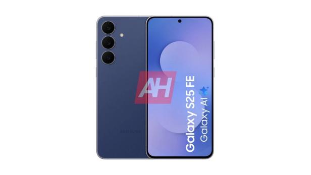 Ein blaues Samsung Galaxy S25 FE Smartphone, das ein durchgesickertes Screenshot zeigt.