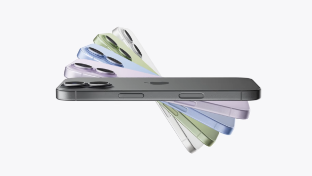 Mehrere iPhones in verschiedenen Farben sind übereinander gestapelt.