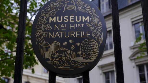 Eingangstor des Naturkundemuseums in Paris.
