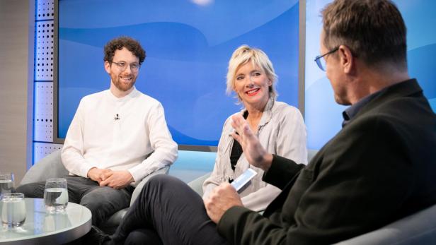 Jan Maly, Nina Hoppe und Markus Hengstschläger im KurierTV-Studio.