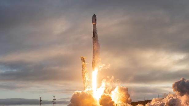 Ein Start einer SpaceX-Rakete am 10. September 2025 mit Fracht der US Space Force an Bord