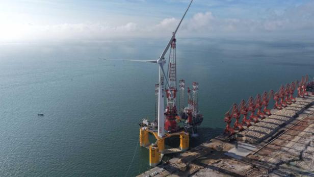 Das derzeit größte schwimmende Windrad der Welt