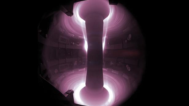 Plasma im Fusionsreaktor MAST