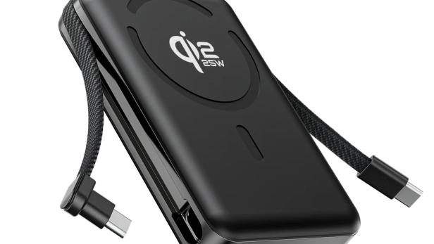 Kuxiu 3 Powerbank mit integrierten Kabeln