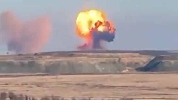 Die Trägerrakete explodierte beim Aufschlag auf den Boden
