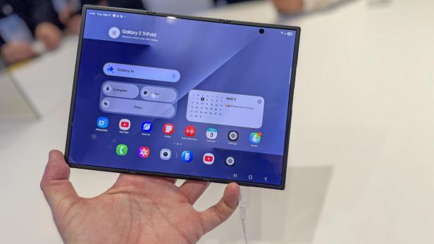 Samsung Galaxy Z TriFold
