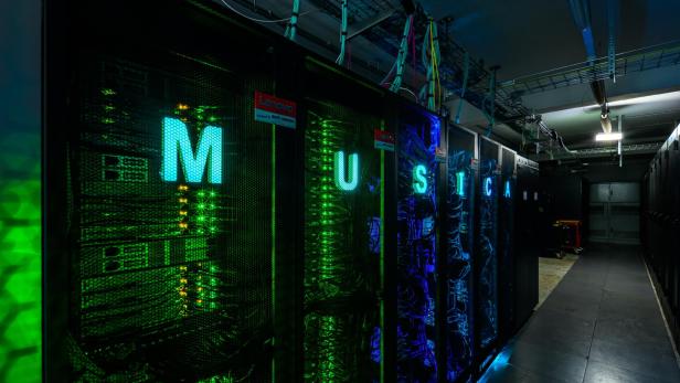 ++ HANDOUT ++ ERÖFFNUNG SUPERCOMPUTER "MUSICA"
