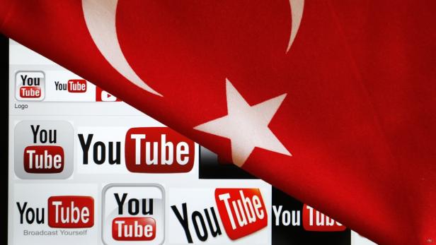 Über Twitter und YouTube wurden Tonaufnahmen verbeitet, die Ministerpräsident Erdogan in einen Korruptions-Fall verwickeln