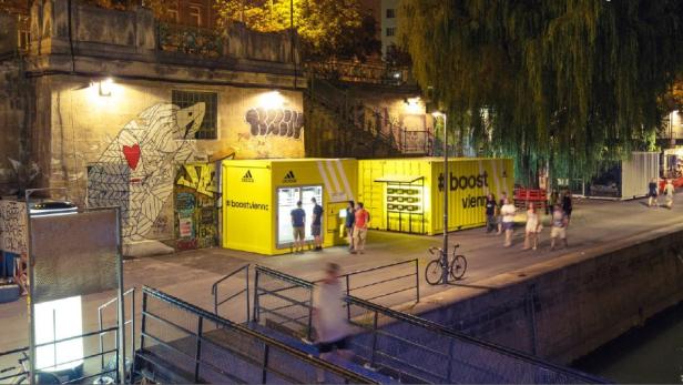 Der Adidas Testschuh-Automat und Locker Room am Donaukanal
